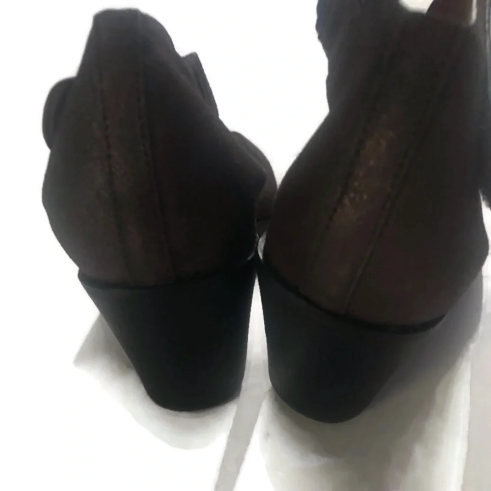 Gentle Souls By Kenneth Cole Leather Brown Metallic Blaise Wedge Sandal Sz 7 EUC
